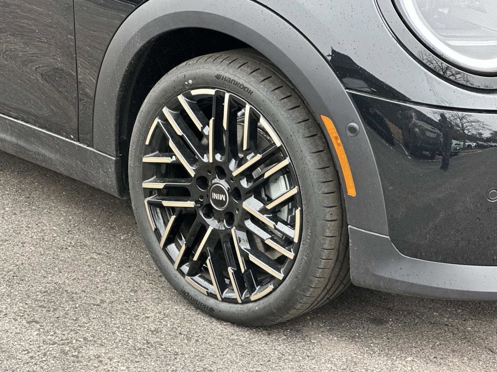 2026 MINI 4 DOOR SIGNATURE PLUS