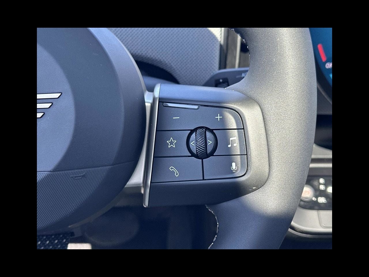 2026 MINI 4 DOOR ICONIC