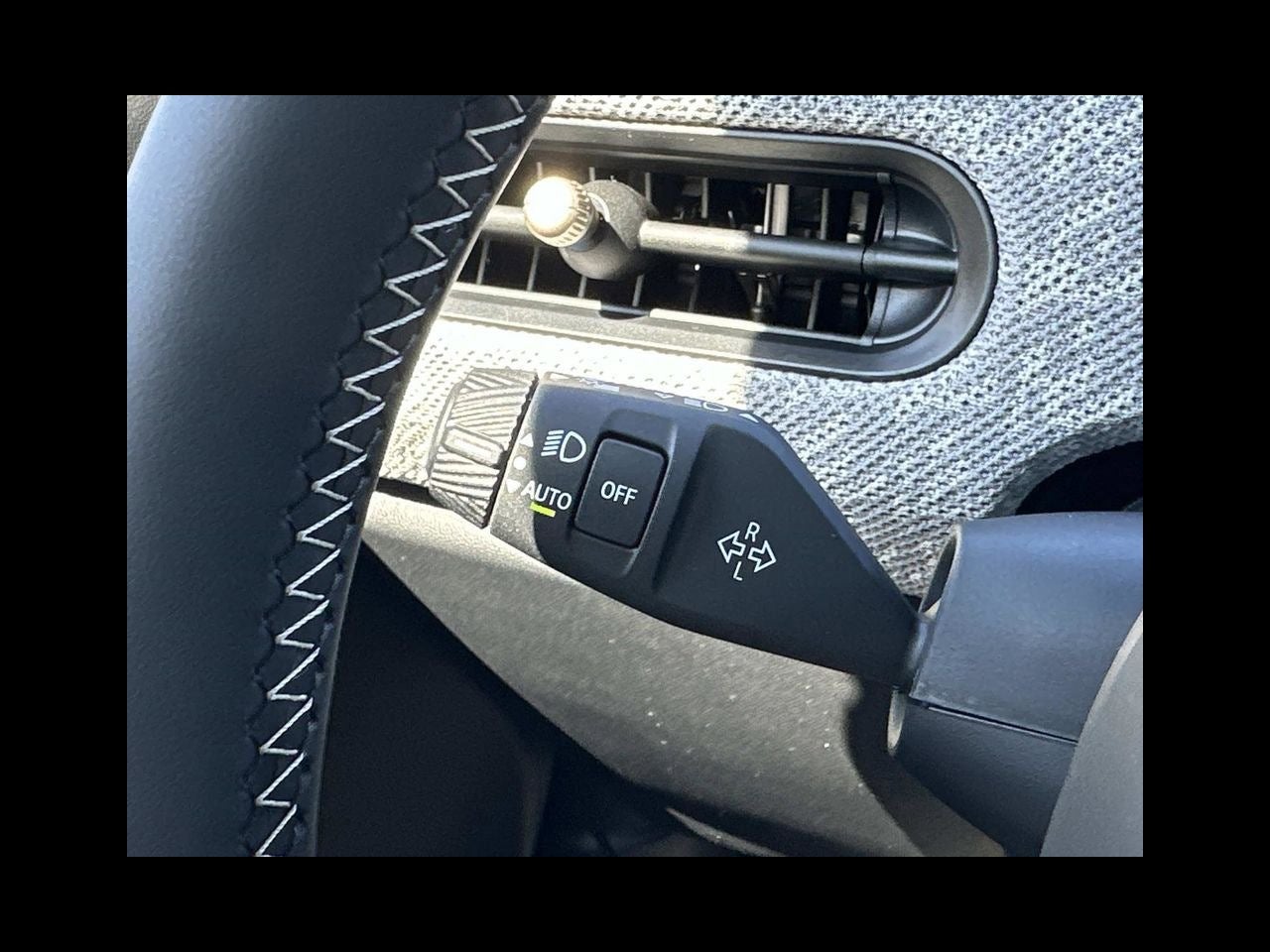 2026 MINI 4 DOOR ICONIC