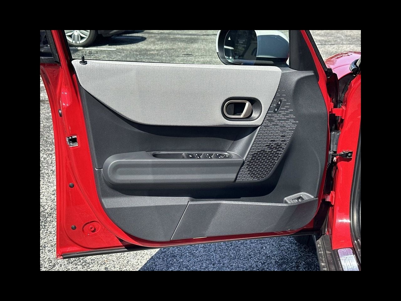 2026 MINI 4 DOOR ICONIC