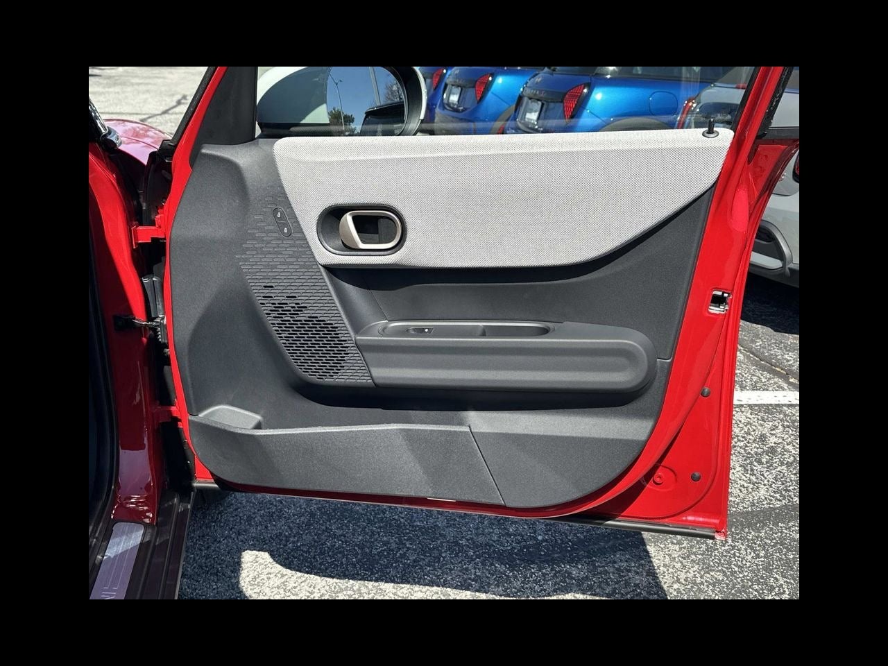 2026 MINI 4 DOOR ICONIC