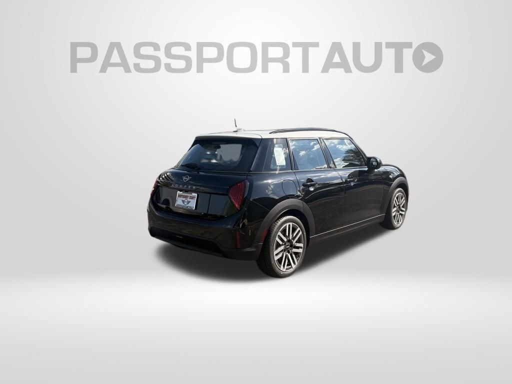 2026 MINI Cooper S Hardtop 4 Door Signature Plus