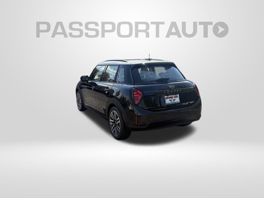 2026 MINI Cooper S Hardtop 4 Door Signature Plus