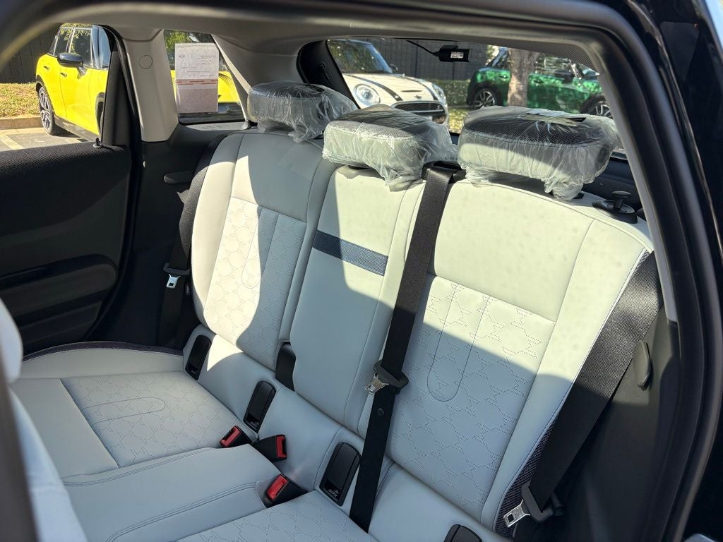 2026 MINI Cooper S Hardtop 4 Door Signature Plus