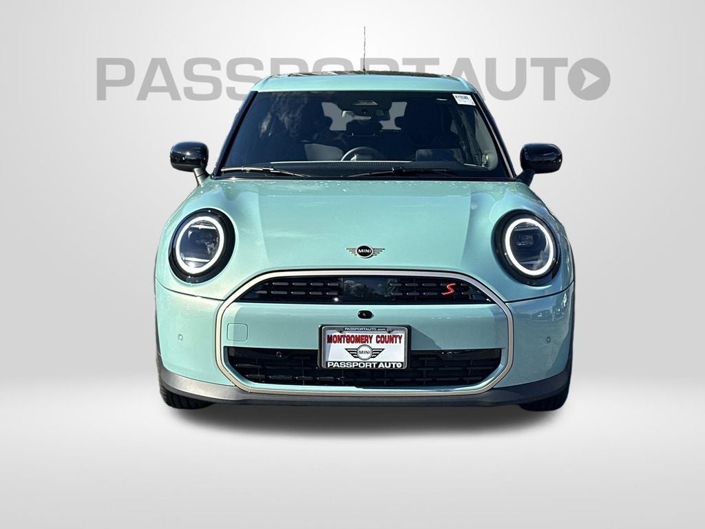2026 MINI 4 DOOR ICONIC