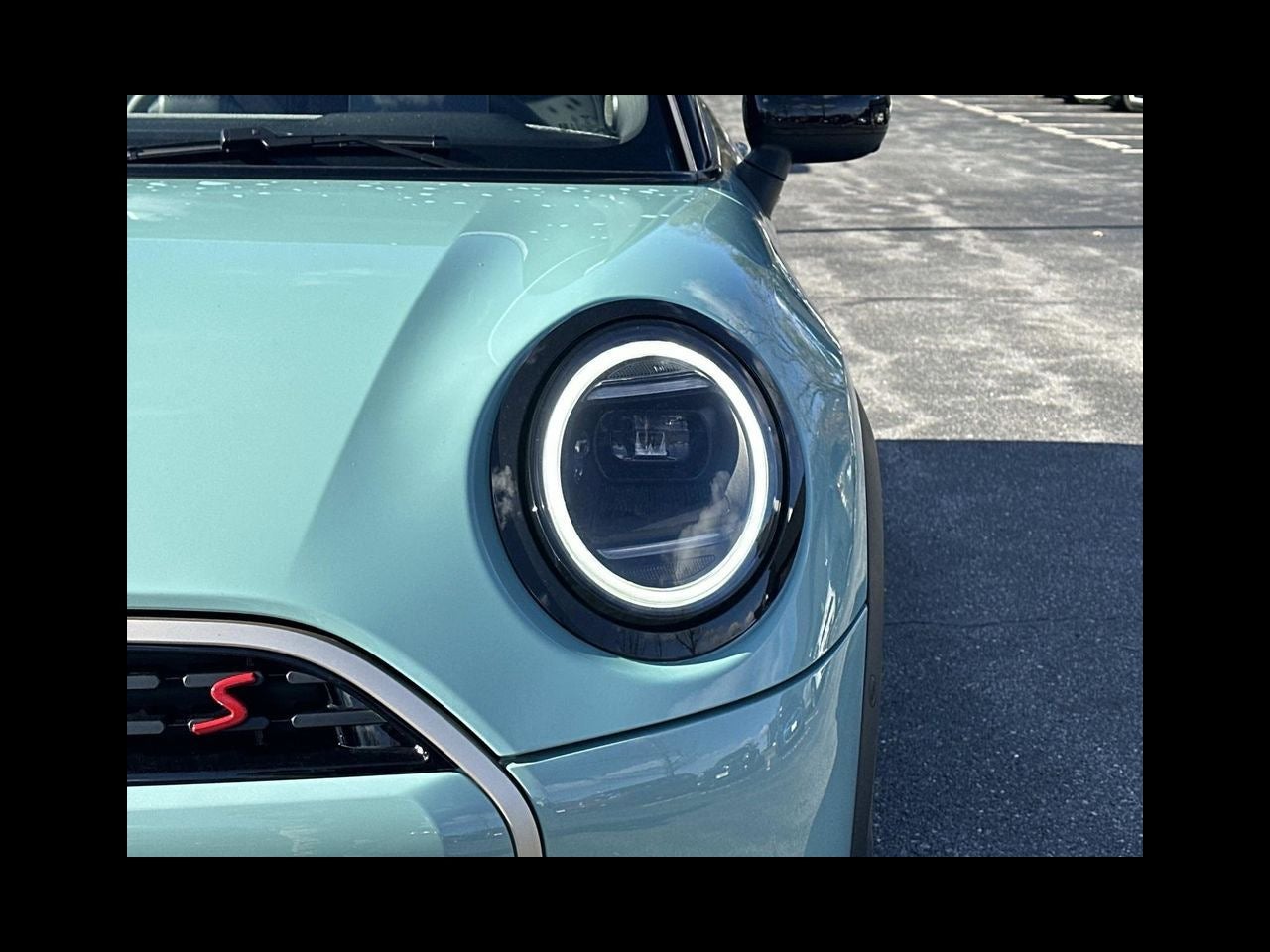 2026 MINI 4 DOOR ICONIC