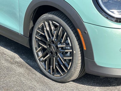 2026 MINI 4 DOOR SIGNATURE PLUS