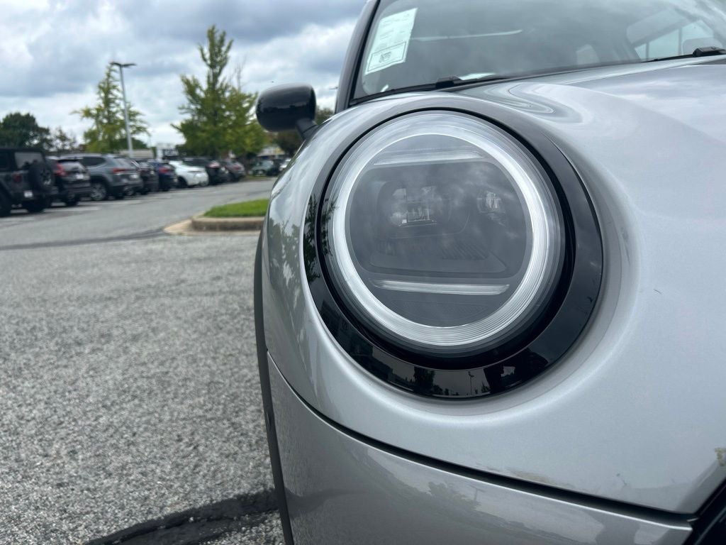 2027 MINI Cooper S Hardtop 4 Door Signature