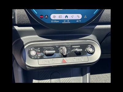 2026 MINI 4 DOOR ICONIC