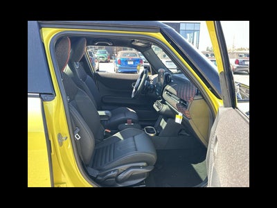 2026 MINI 4 DOOR ICONIC