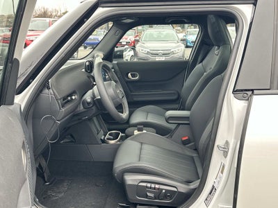 2026 MINI 4 DOOR ICONIC