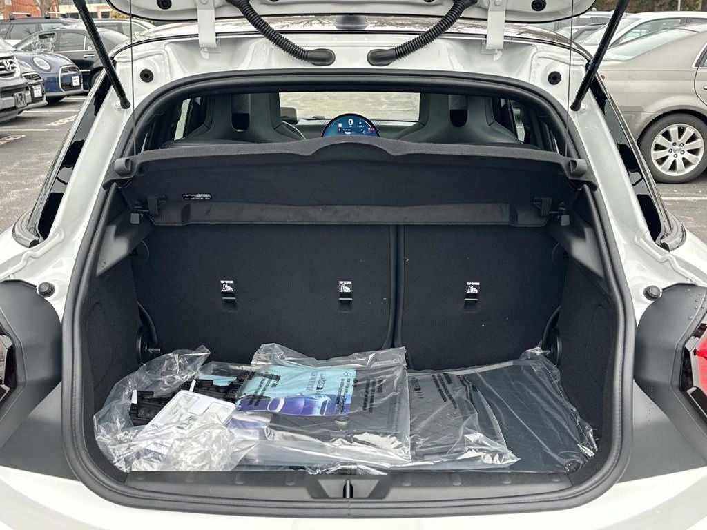 2026 MINI 4 DOOR ICONIC