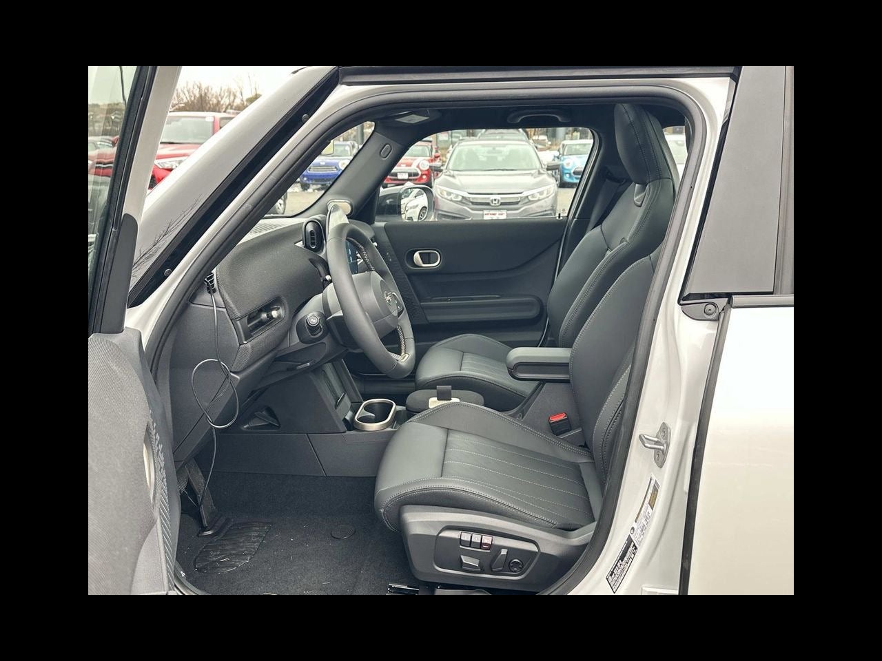 2026 MINI 4 DOOR ICONIC