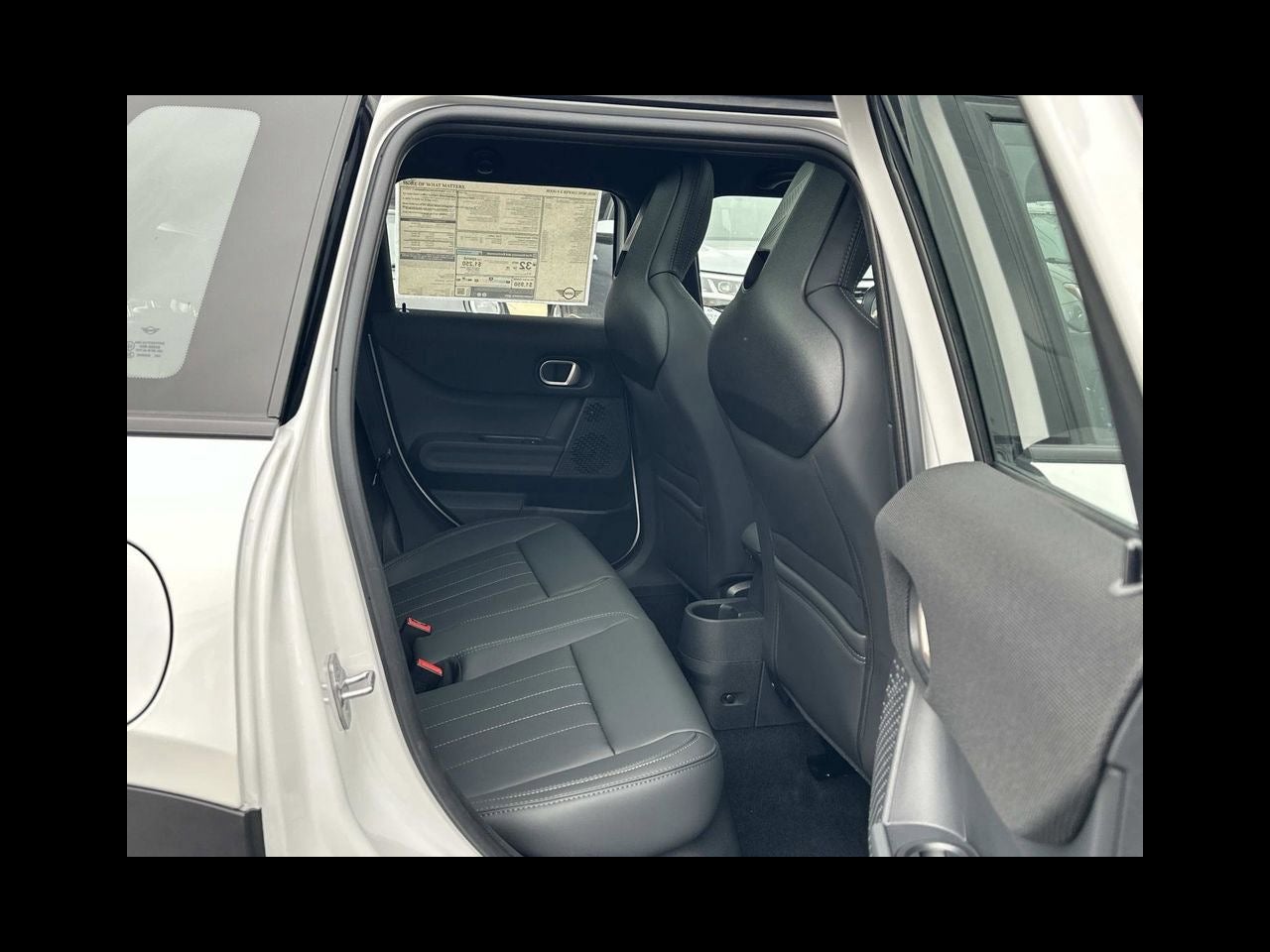 2026 MINI 4 DOOR ICONIC