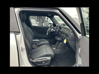 2026 MINI 4 DOOR ICONIC