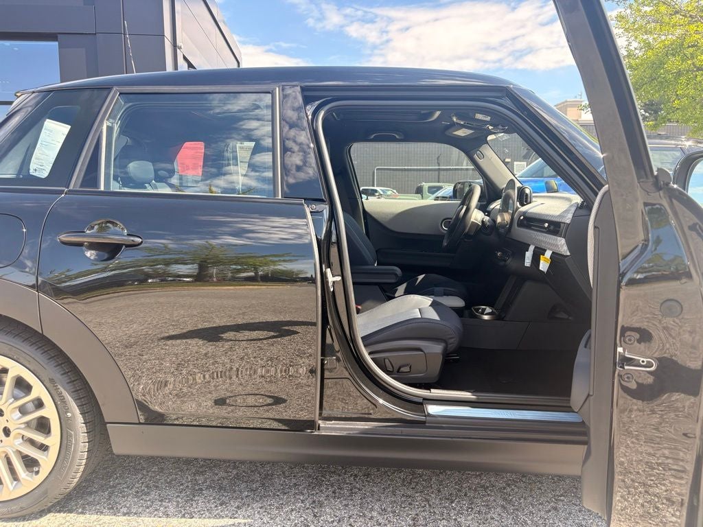 2026 MINI Cooper S Hardtop 4 Door Iconic