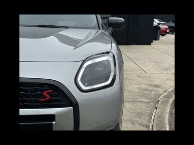 2026 MINI COUNTRYMAN ICONIC