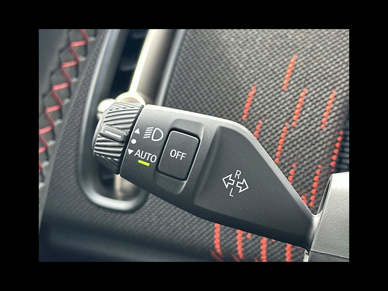 2026 MINI COUNTRYMAN ICONIC