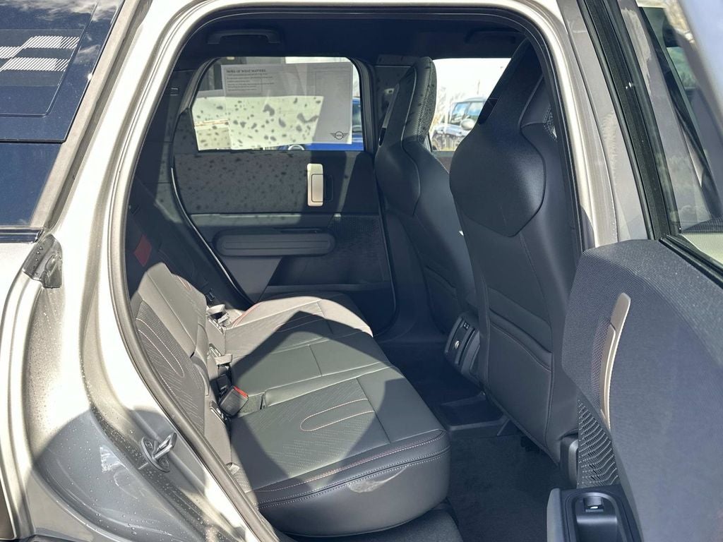 2026 MINI COUNTRYMAN ICONIC