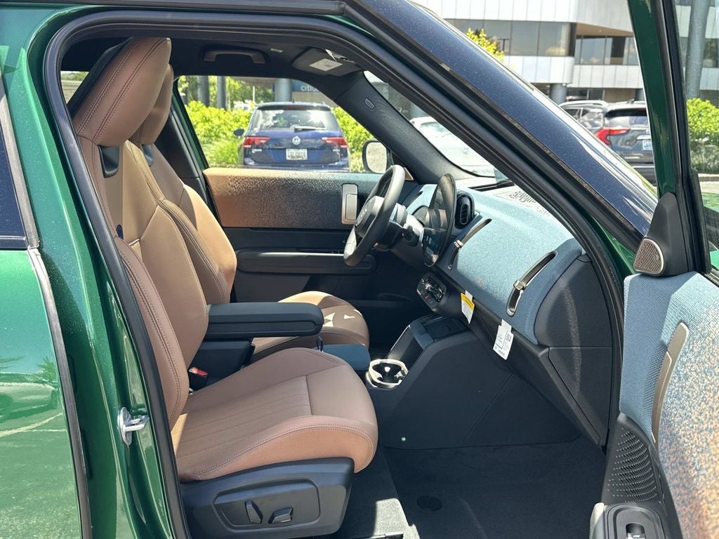 2027 MINI Cooper S Countryman ALL4 Signature Plus
