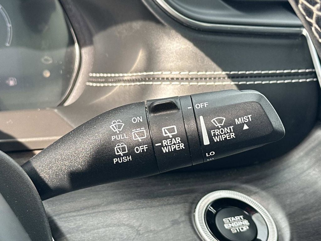 2022 Jeep Grand Cherokee Overland 4WD