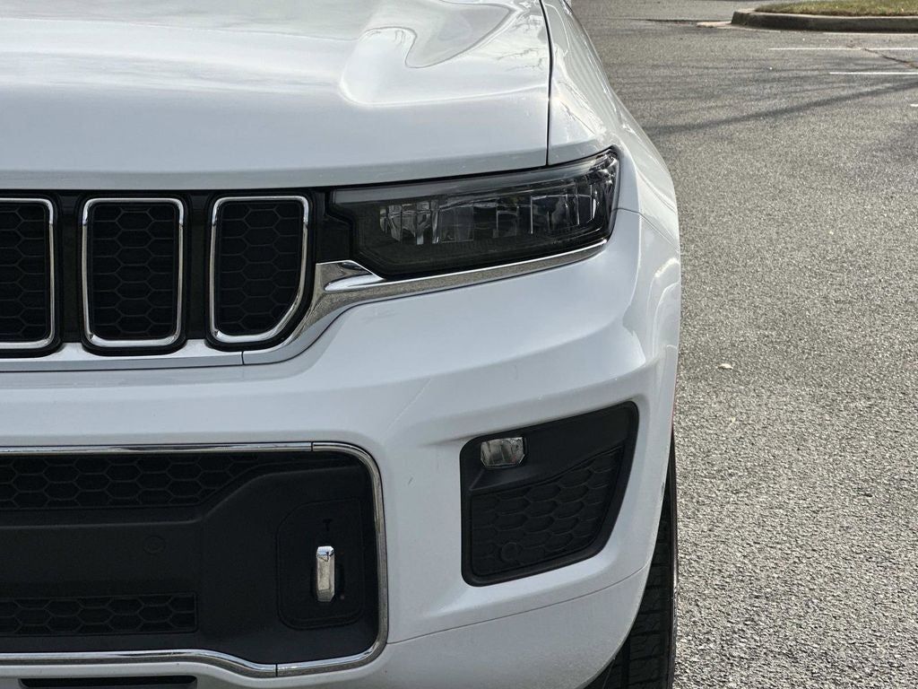 2022 Jeep Grand Cherokee Overland 4WD