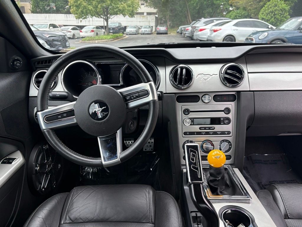 2006 Ford Mustang GT Deluxe