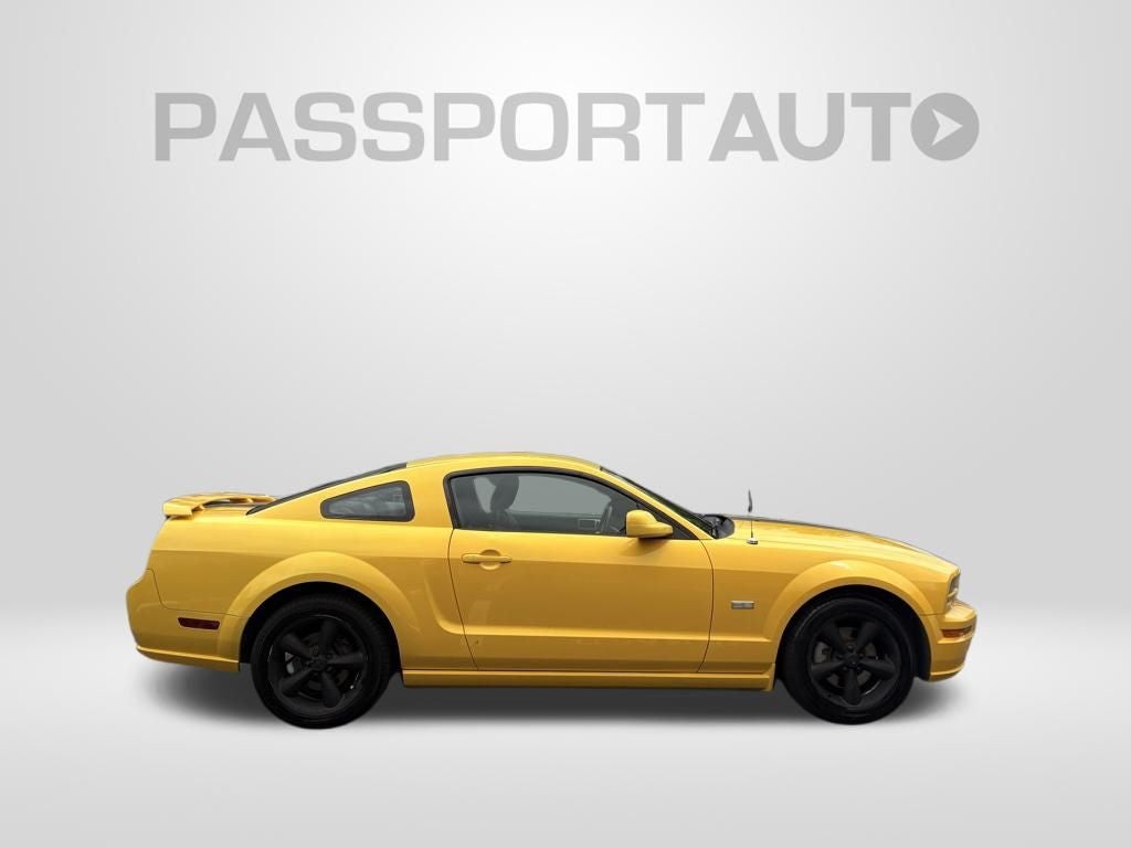 2006 Ford Mustang GT Deluxe