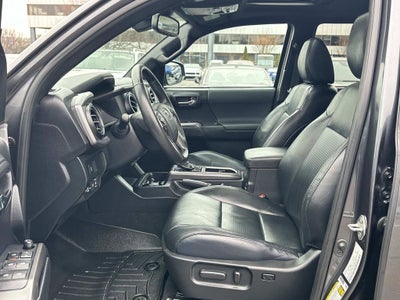 2020 Toyota Tacoma SR5 V6