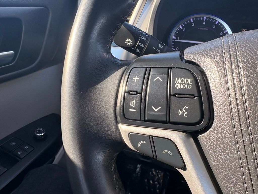 2019 Toyota Highlander XLE AWD