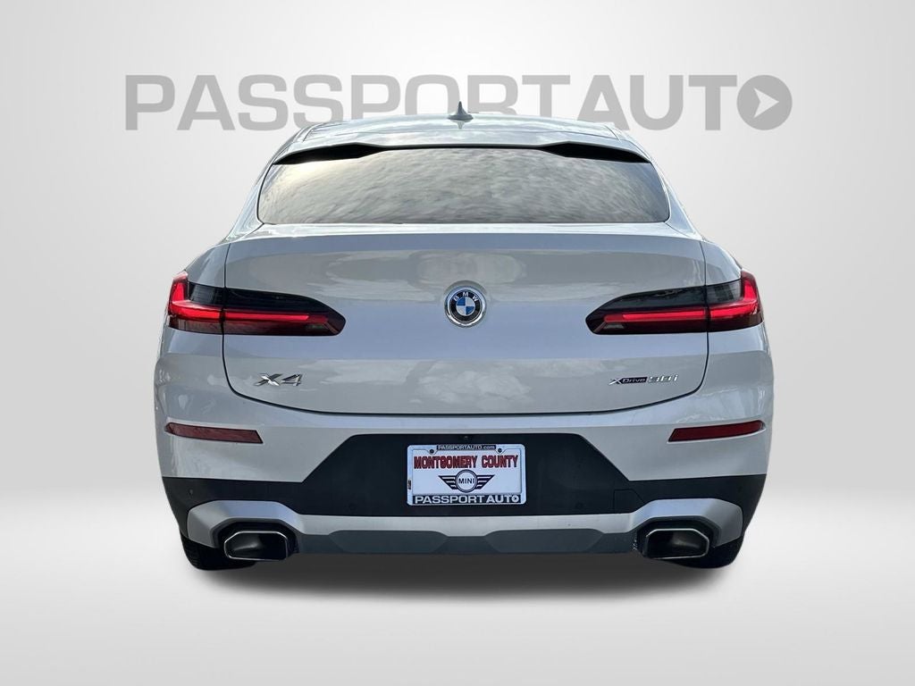2023 BMW X4 xDrive30i AWD