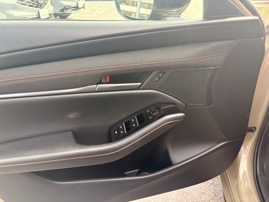 2024 Mazda Mazda3 2.5 Carbon Turbo