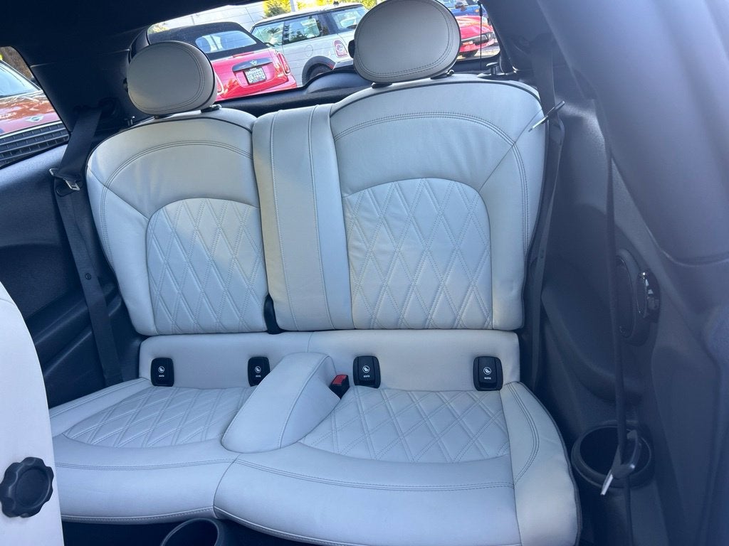 2024 MINI Cooper SE Electric Iconic Hardtop 2 Door