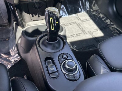 2024 MINI Cooper SE Electric Signature