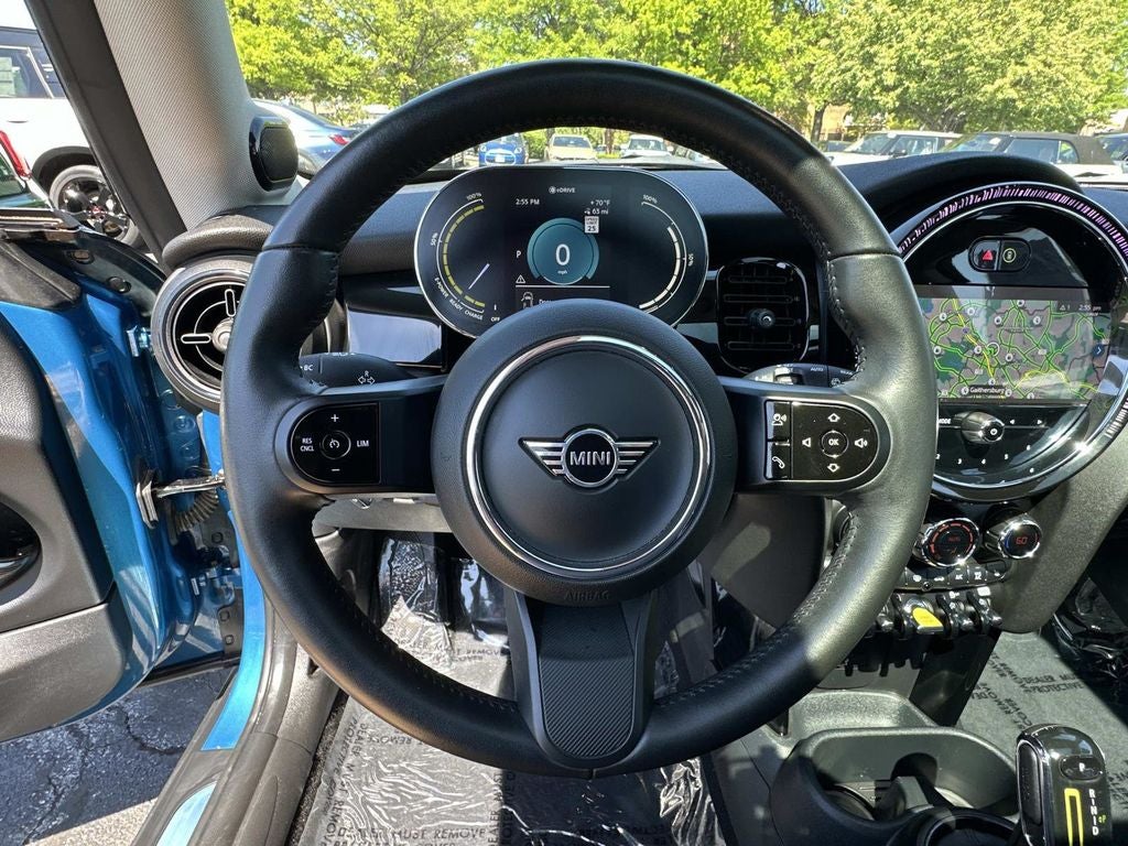 2024 MINI Cooper SE Electric Signature