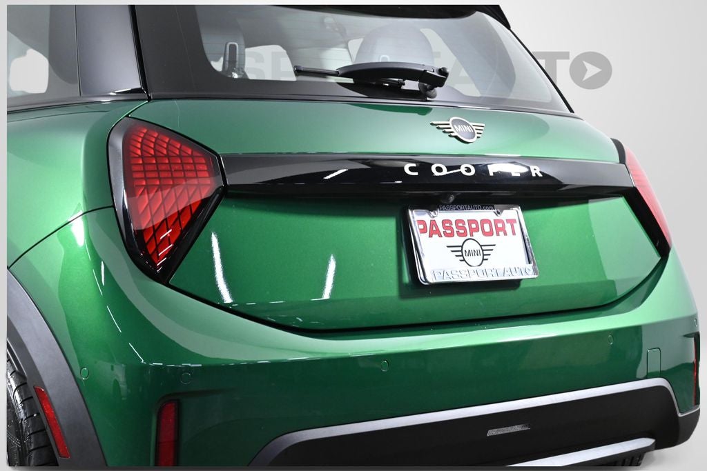 2025 MINI Cooper Signature Plus