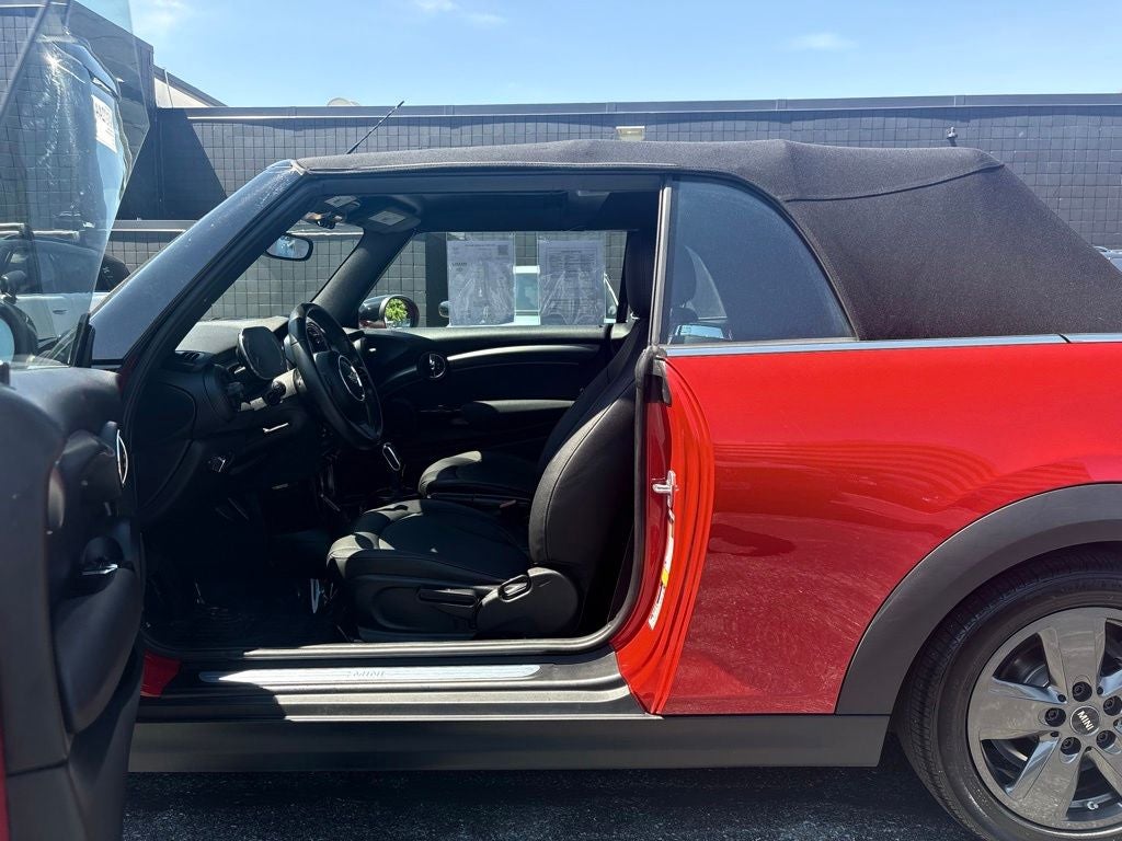 2024 MINI Cooper Signature