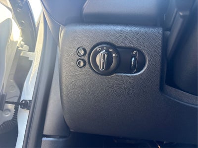2024 MINI Cooper Signature