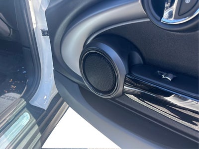 2024 MINI Cooper Signature