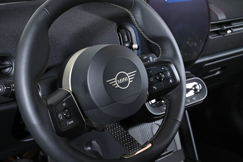 2025 MINI Cooper S Iconic