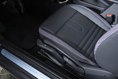 2025 MINI Cooper S Iconic