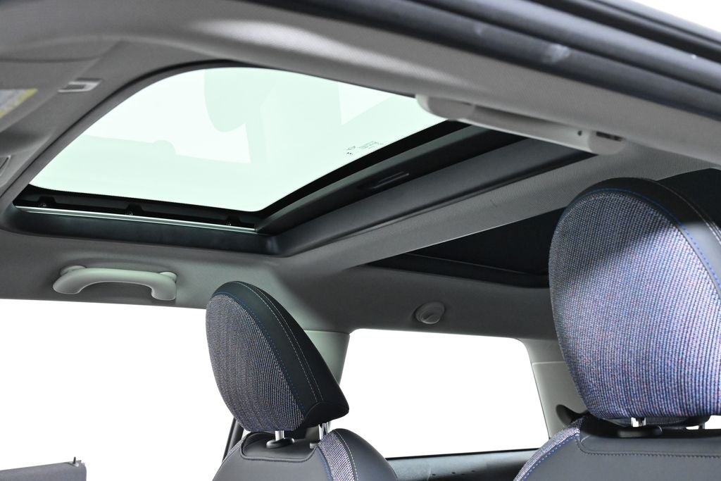 2025 MINI Cooper S Iconic