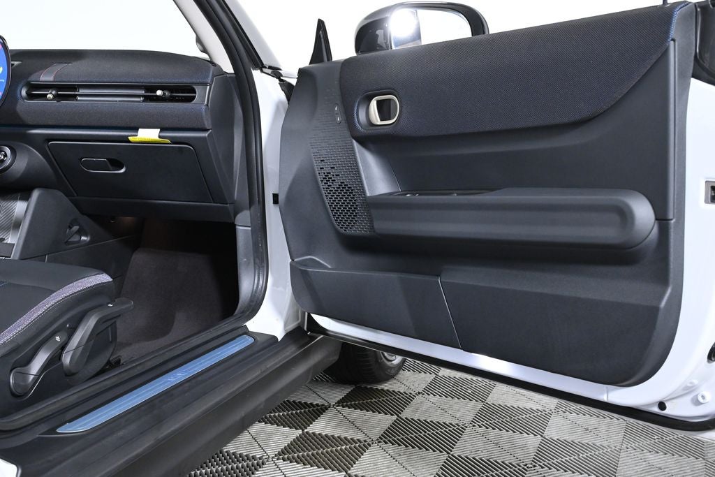 2025 MINI Cooper S Iconic