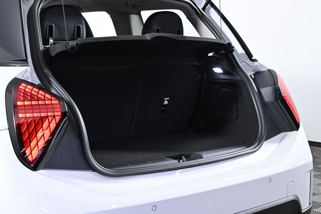 2025 MINI Cooper S Iconic