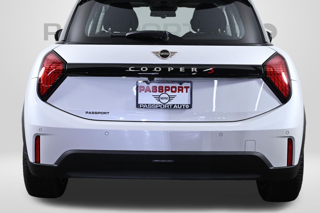 2025 MINI Cooper S Iconic