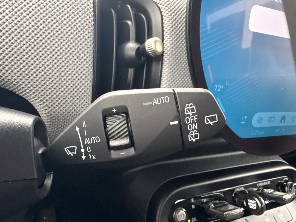 2025 MINI Cooper S Signature Plus Hardtop 2 Door