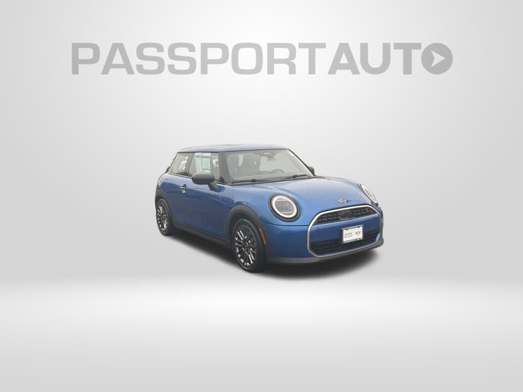 2025 MINI Cooper S Signature Plus Hardtop 2 Door