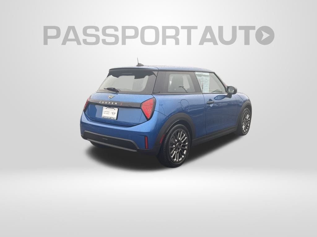 2025 MINI Cooper S Signature Plus Hardtop 2 Door