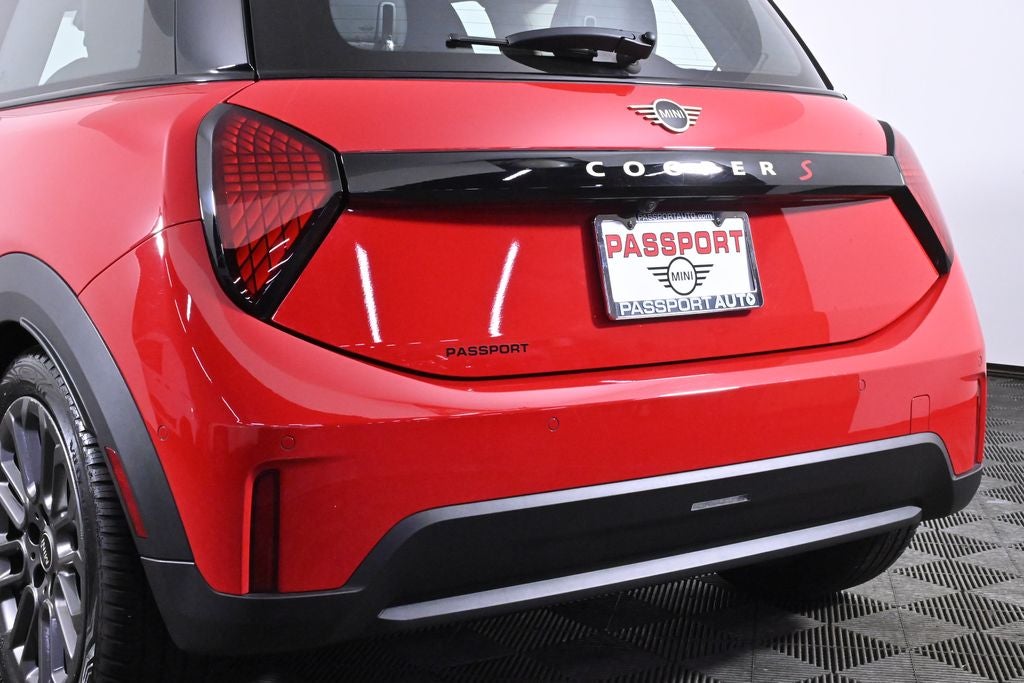 2025 MINI Cooper S Signature Plus