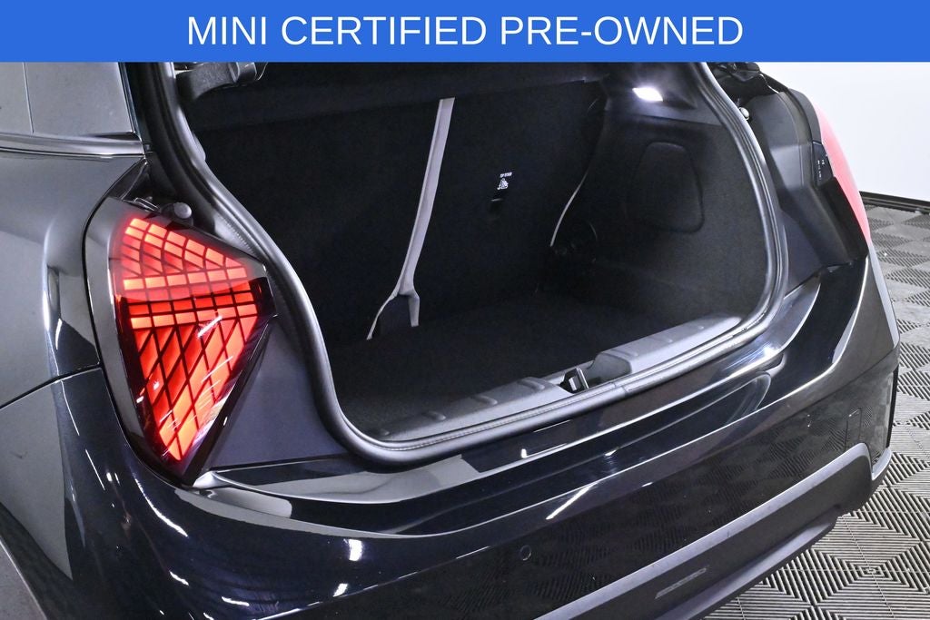 2025 MINI Cooper S Signature Plus